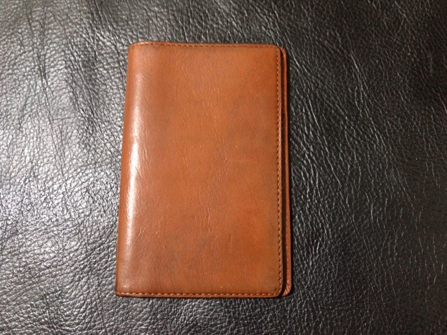 leather-handbook-care-1