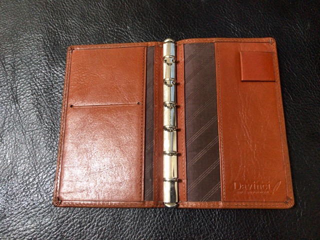 leather-handbook-care-20