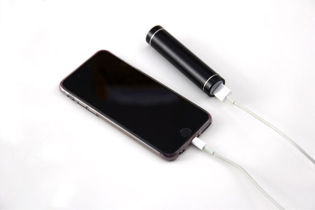 portable-lightning-cable-16