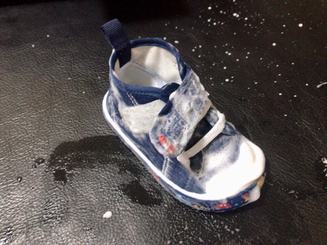 clean-child-shoes-16