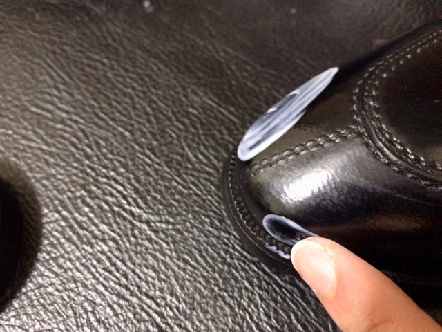 leather-peeling-repair-15