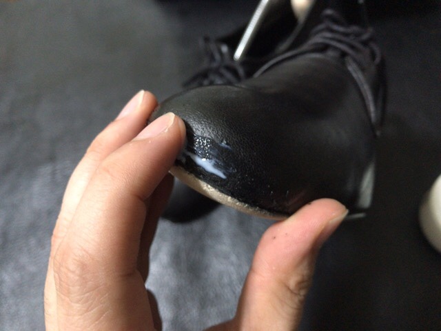 repair-peeling-leather-shoes-1