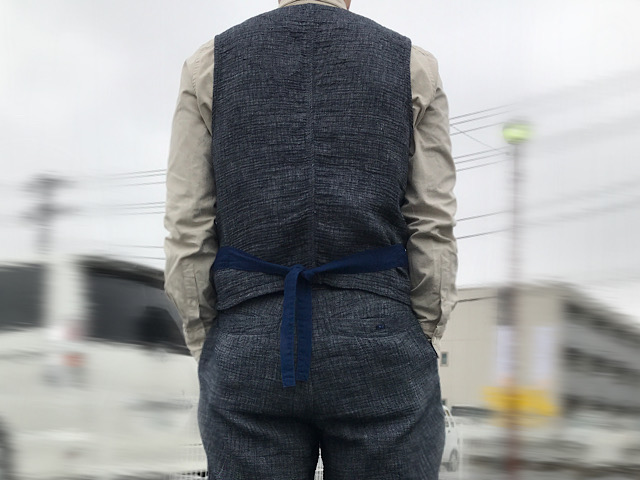 linen-classic-vest-20