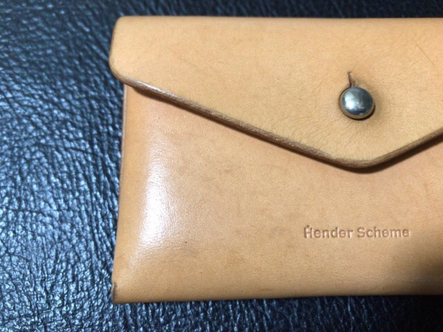 prevent-discoloration-leather-11
