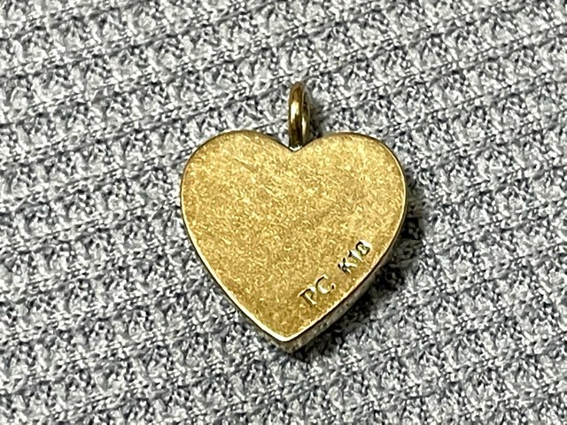 gold-heart-charm-11