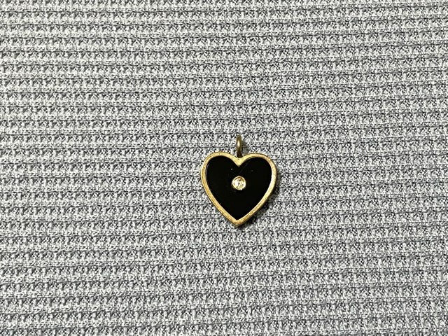 gold-heart-charm-5
