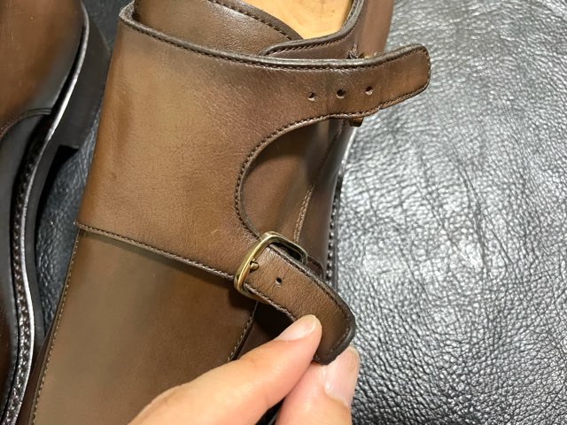 before-putting-leather-shoes-32