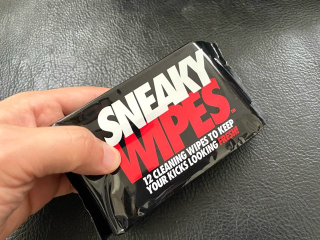 sneaky-wipes-2