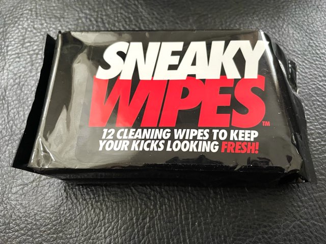 sneaky-wipes-5