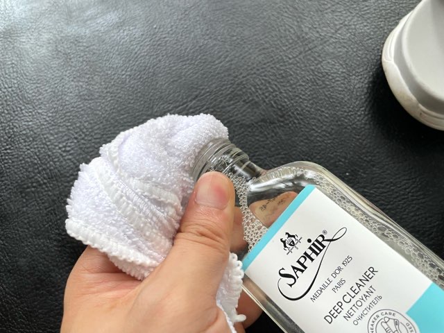 sneaker-cleaning-cloth-18