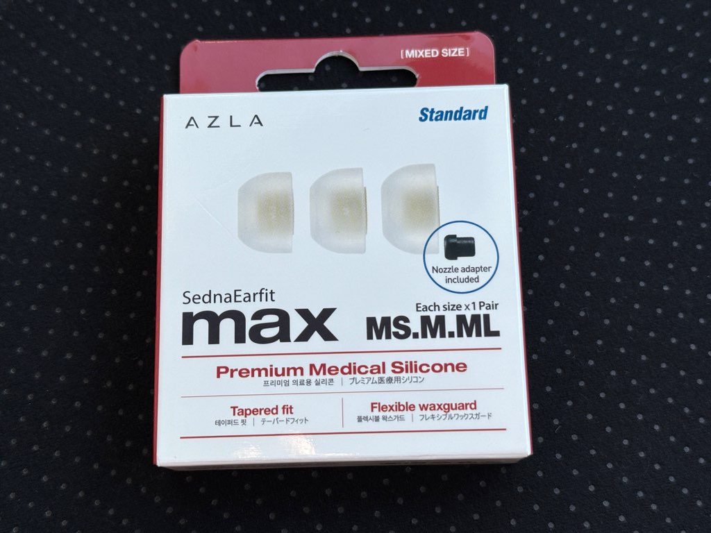 AZLAのセドナイヤーフィットMAXのスタンダードモデル