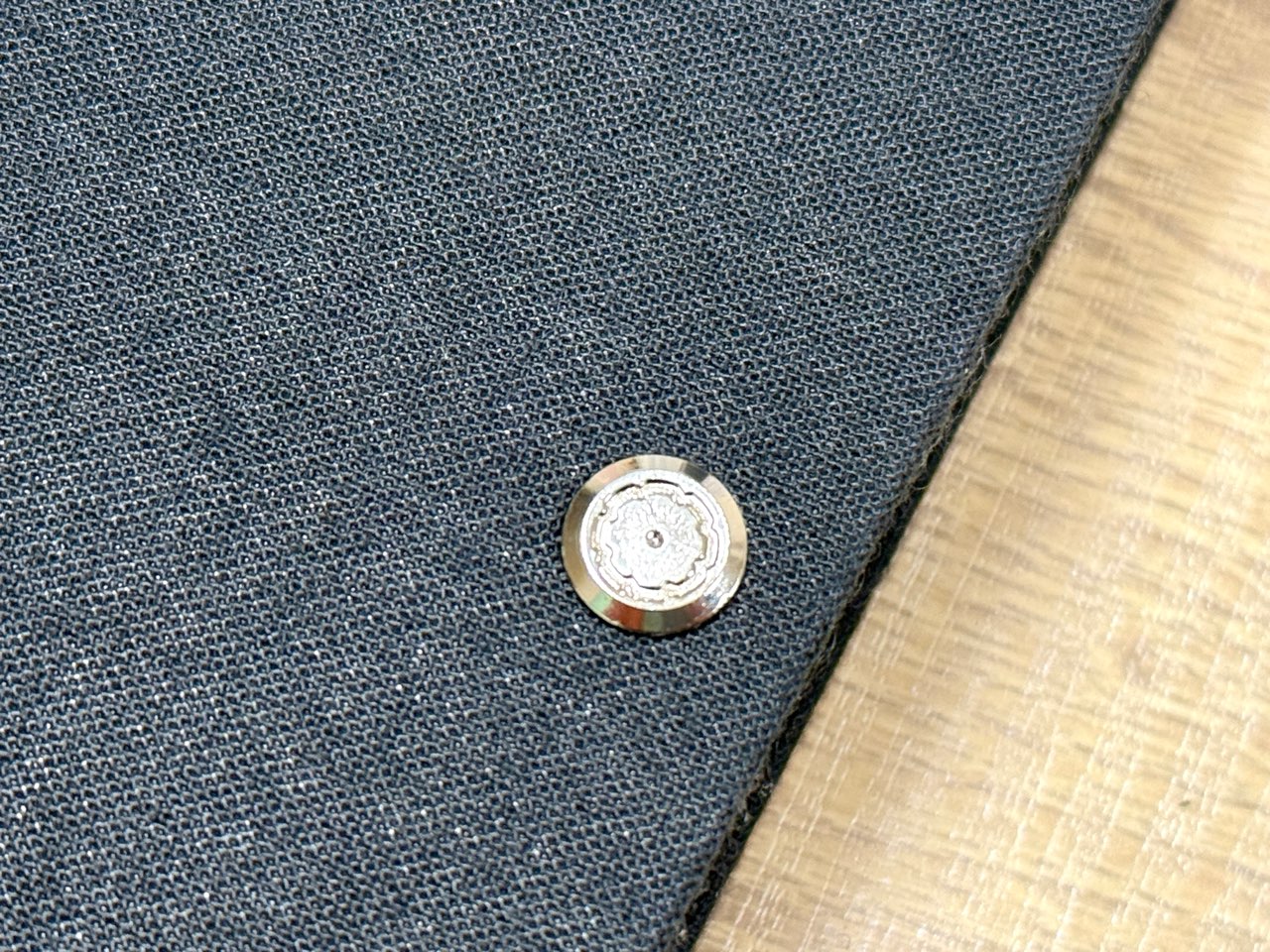 リフィルストレージの裏金具