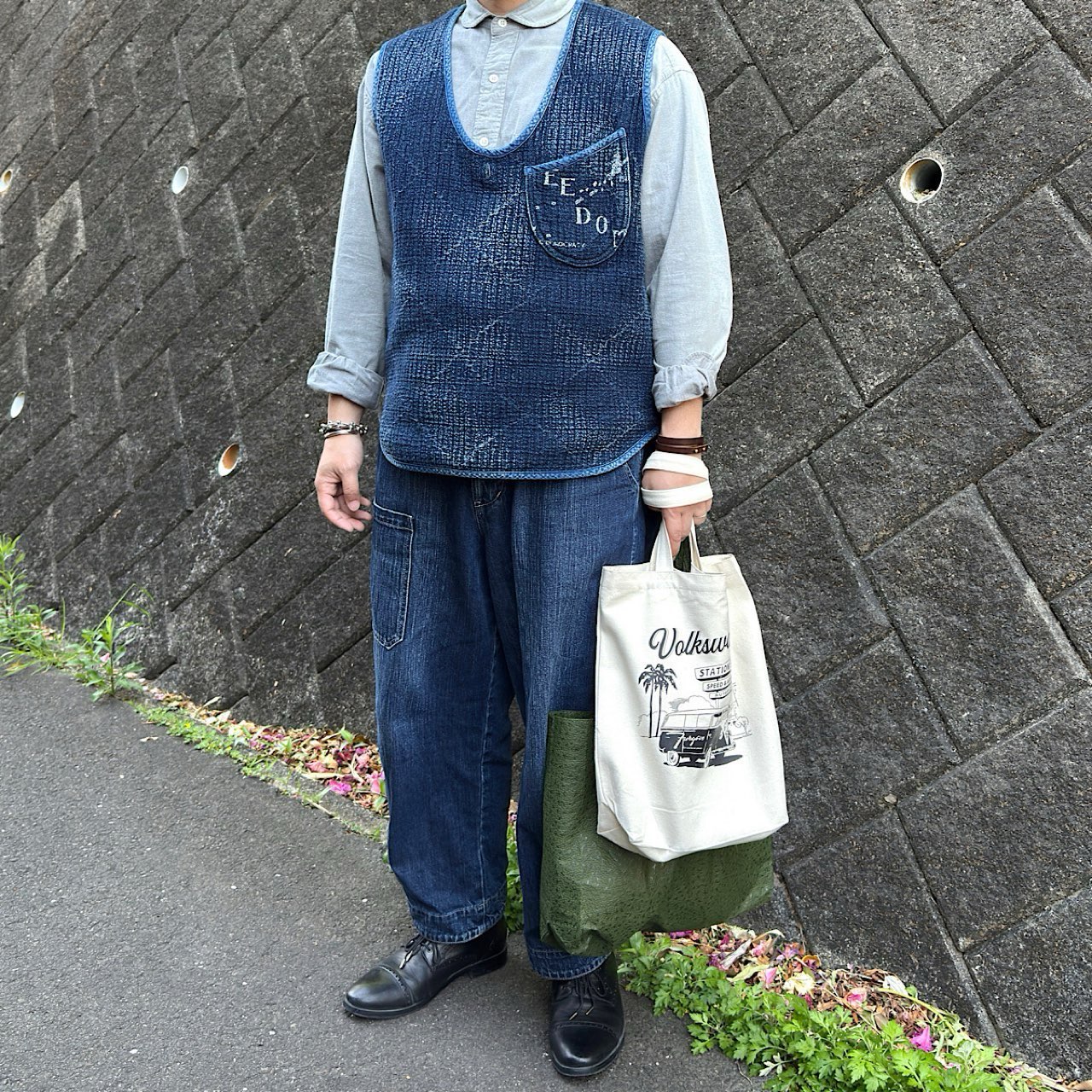 日常コーデに合わせたトートバッグ