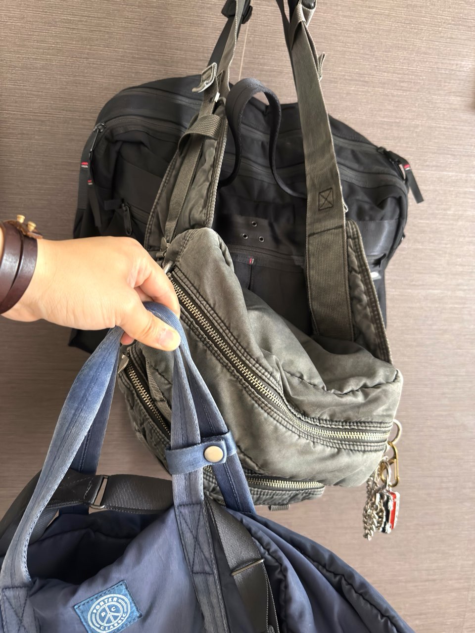 所有欲を満たすポータークラシックのバッグ