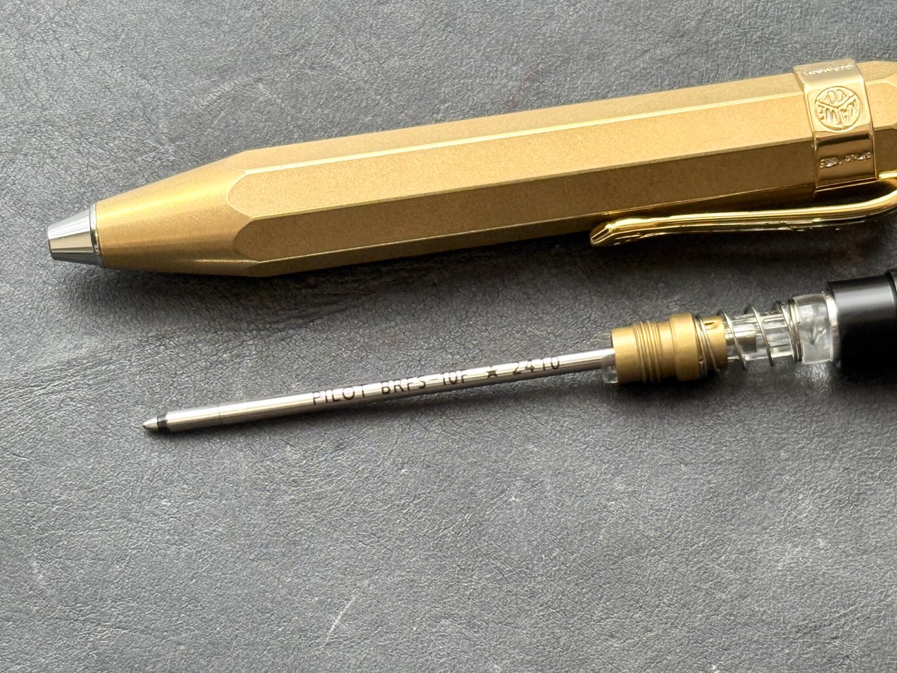 アクロインキのリフィル