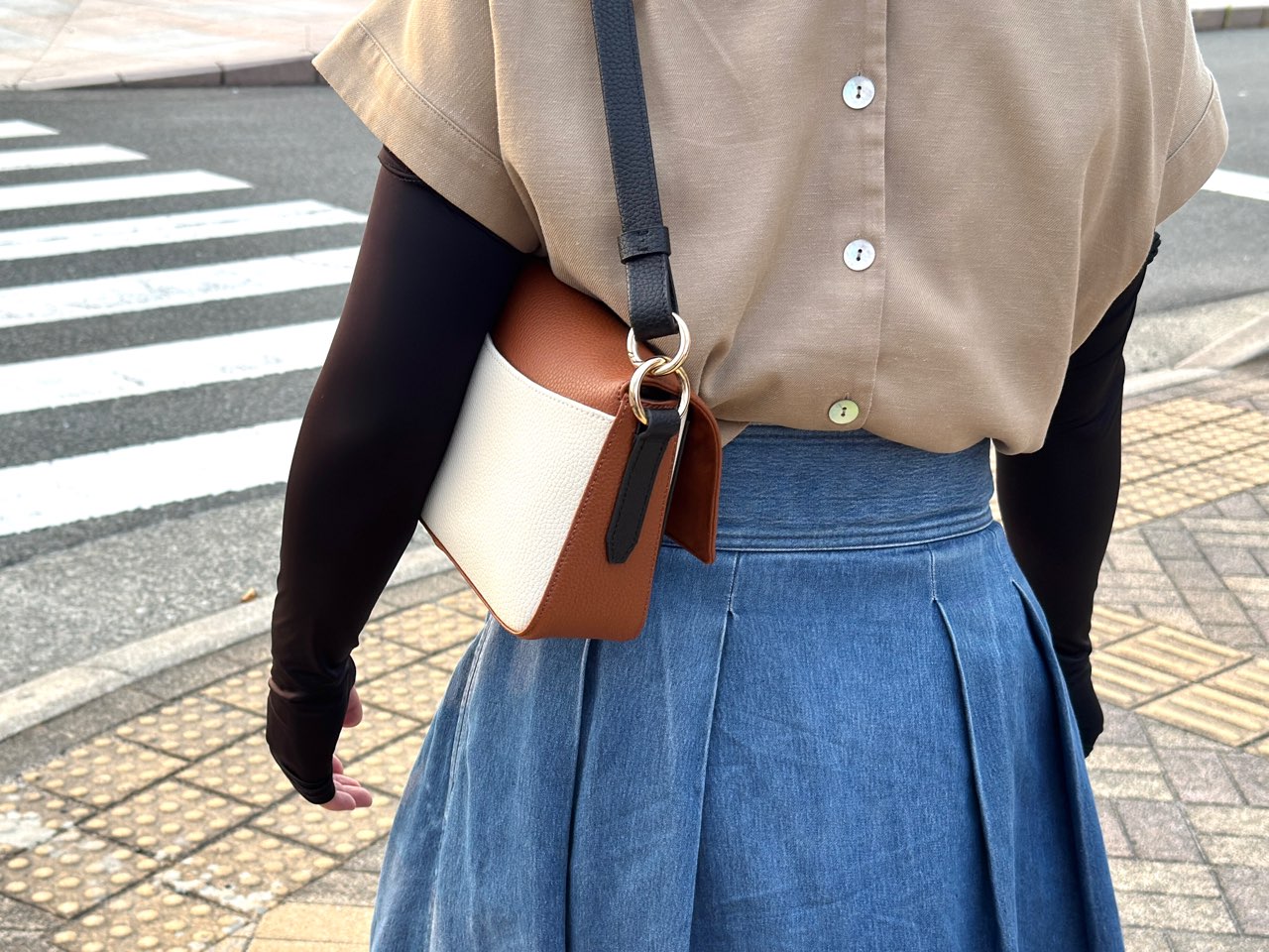 日常使いしているコールハーンのミニバッグ