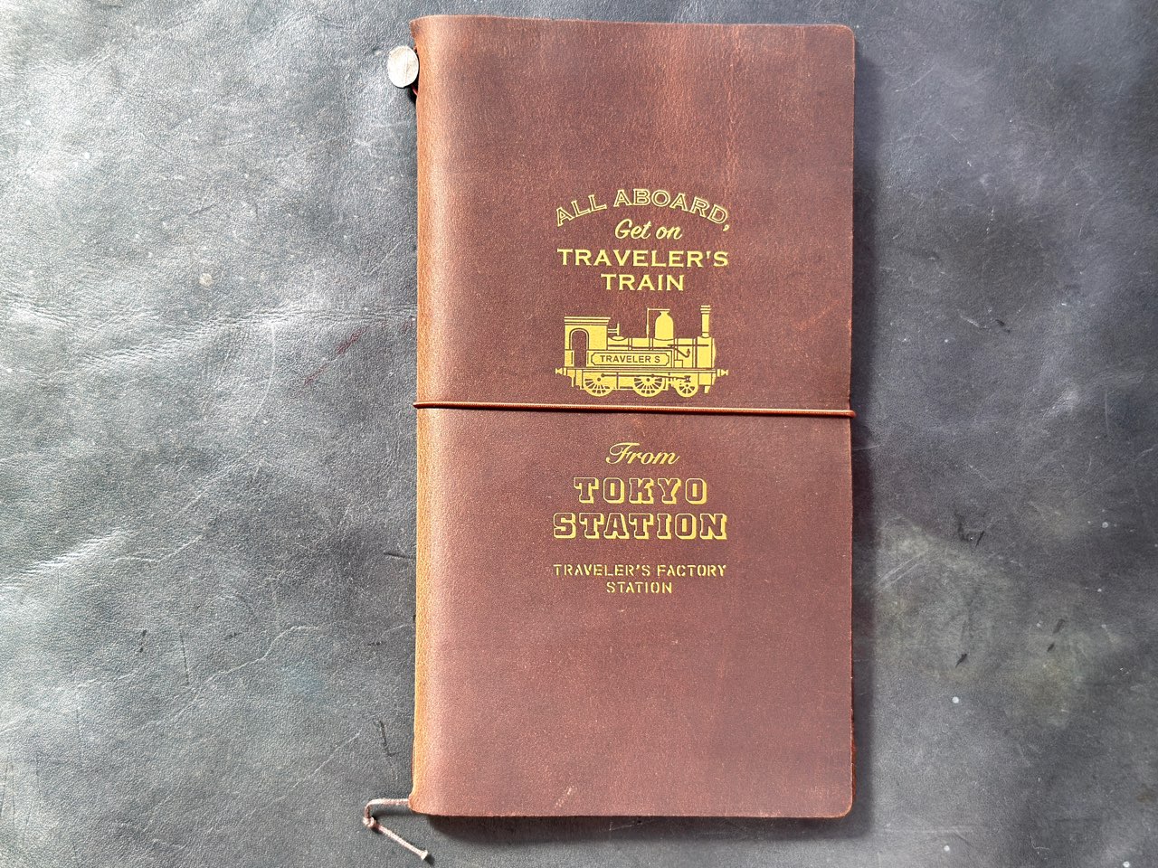 東京駅限定のトラベラーズノートステーションエディション