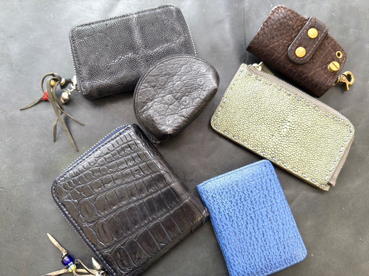 エキゾチックレザーのアイテムたち