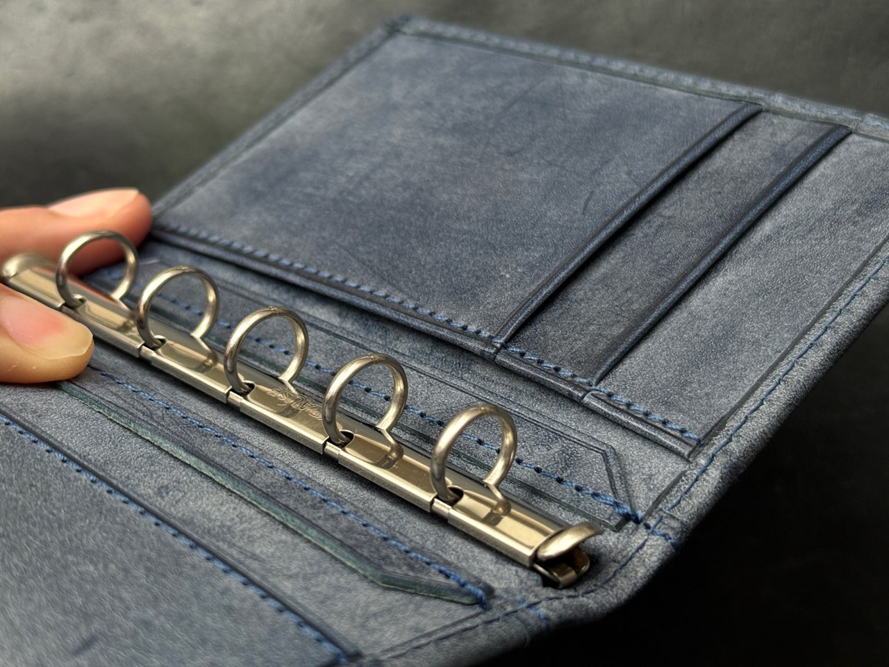 ロロマクラシックM5のリングバインダー