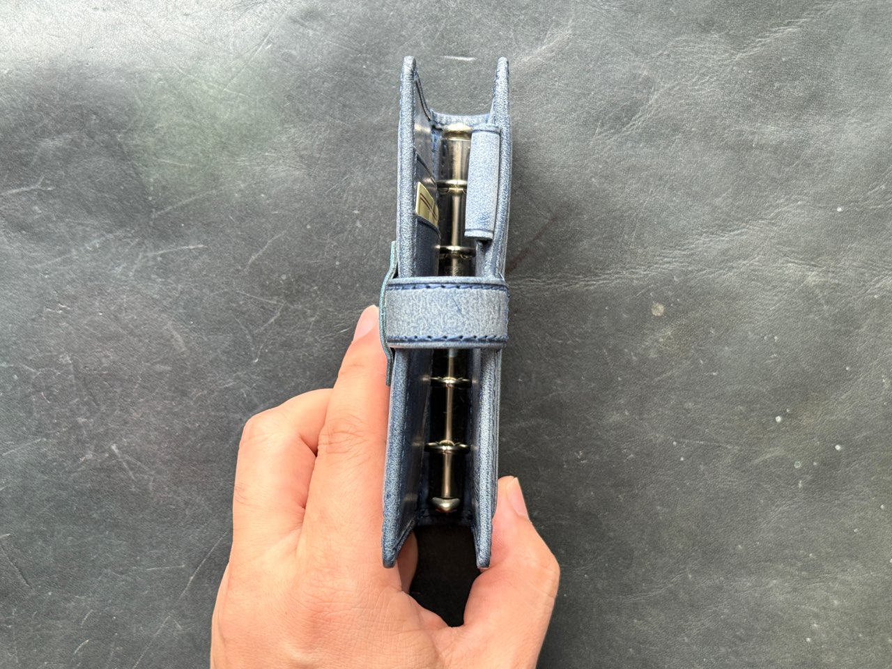 横から見たロロマクラシックのM5