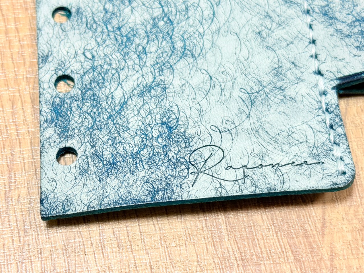 Raponteのブランドロゴ