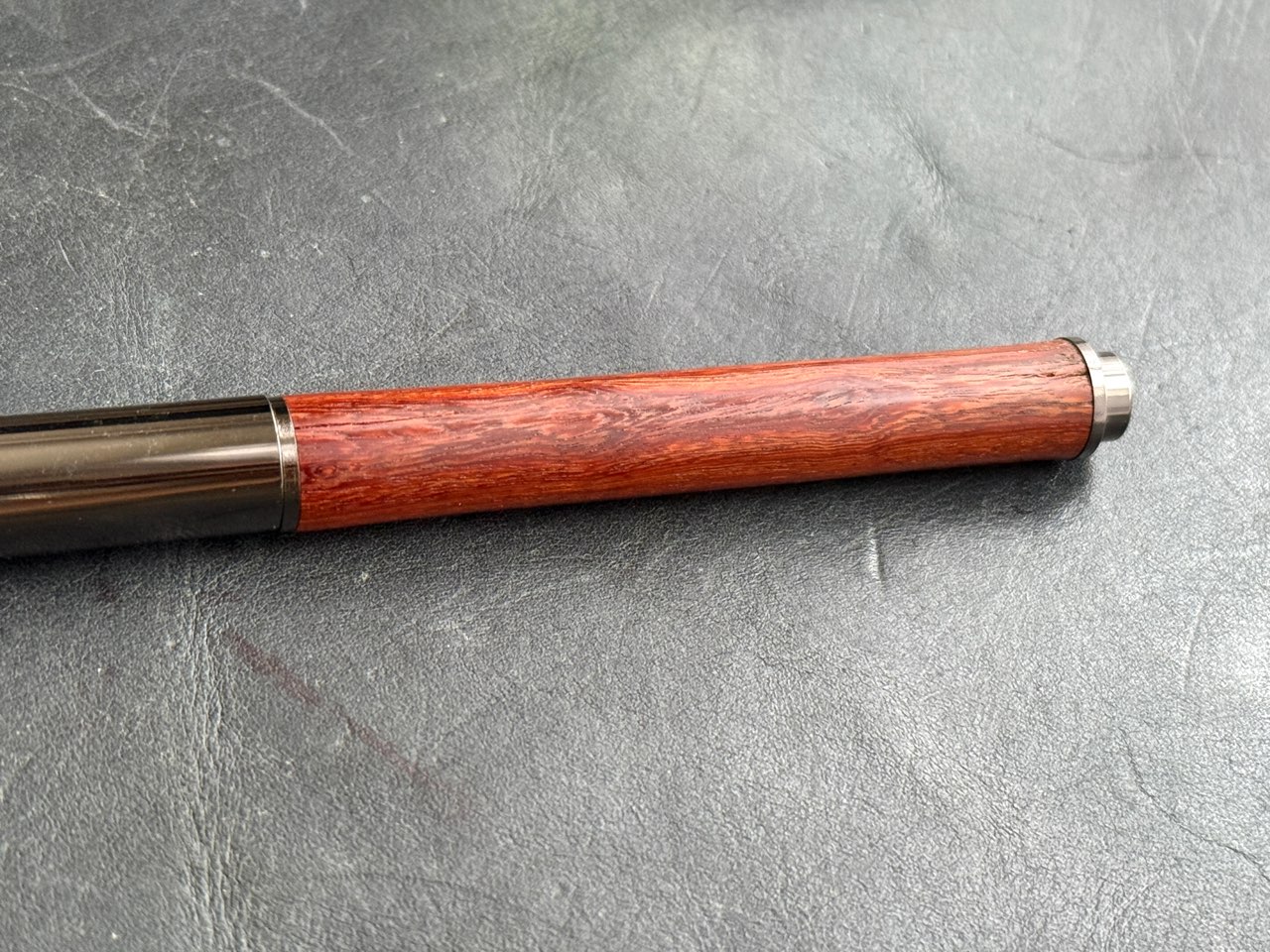 お手入れ後の木軸万年筆