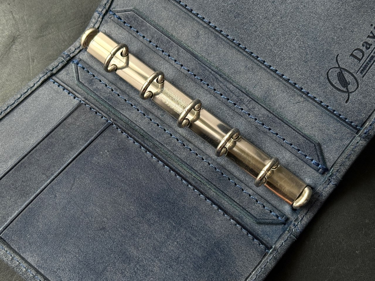 リングバインダー