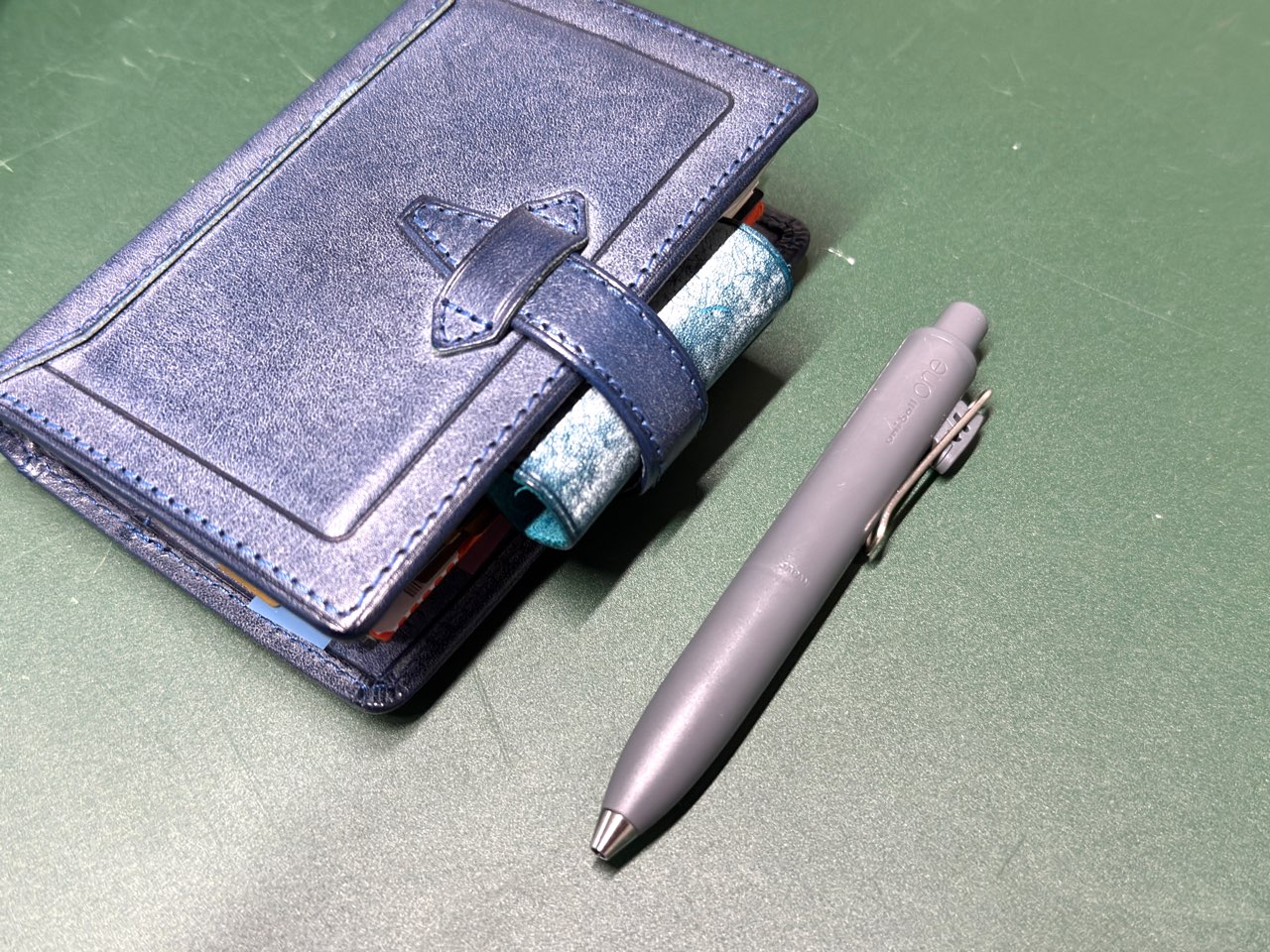 ユニボールワンPとRaponteペンホルダーリフィル