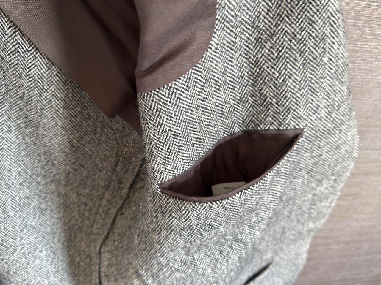 前身頃内側のチェストポケット