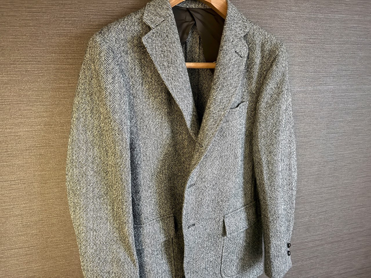 2025年委買って良かったシオタのツイードジャケット