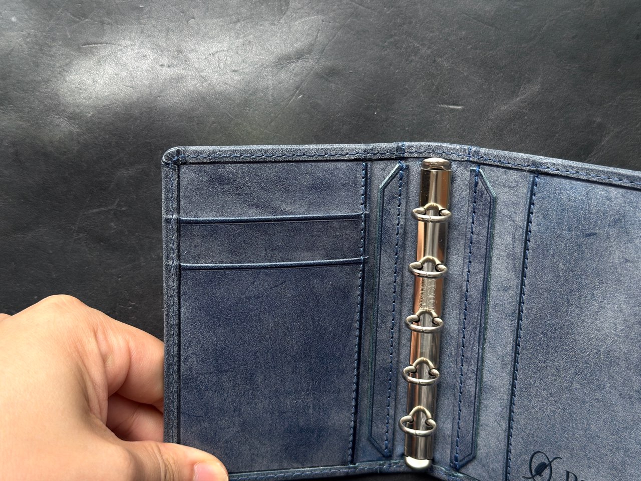 ロロマクラシックM5のカードポケット