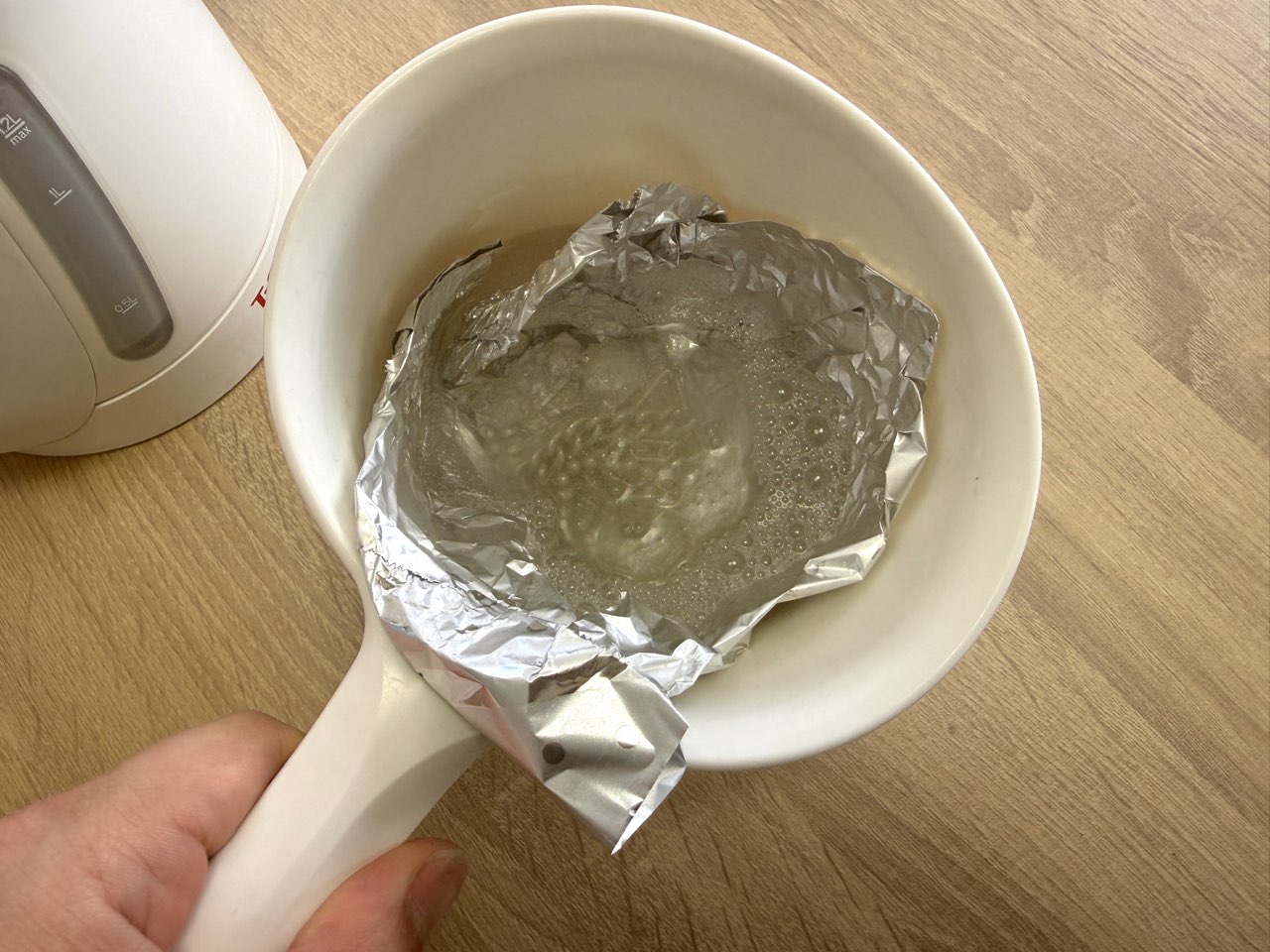 クリーニング中のシルバードリームホルダー