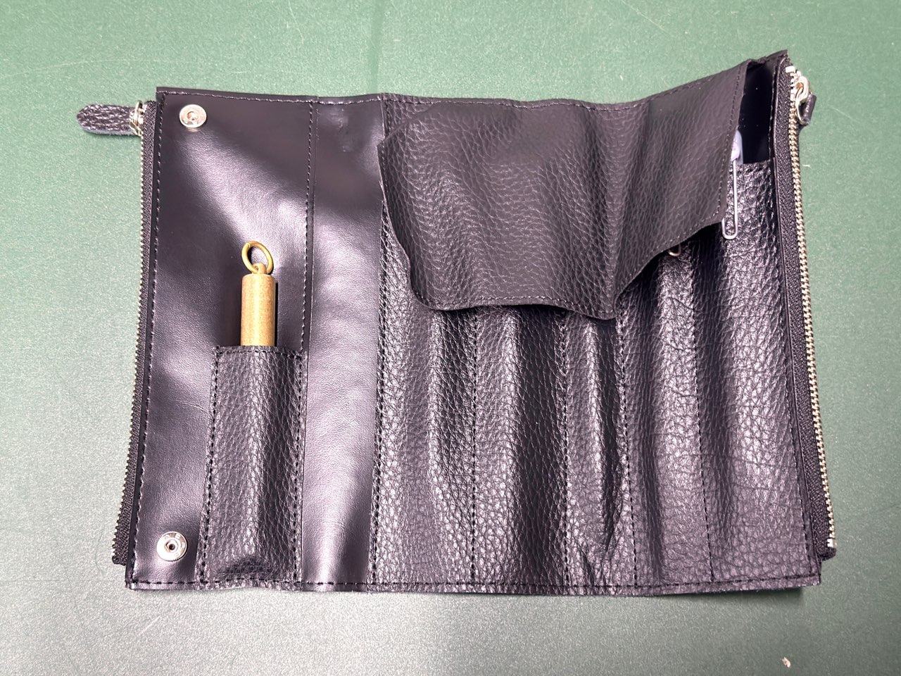 ベンディペンケースエッセンシャル使用イメージ