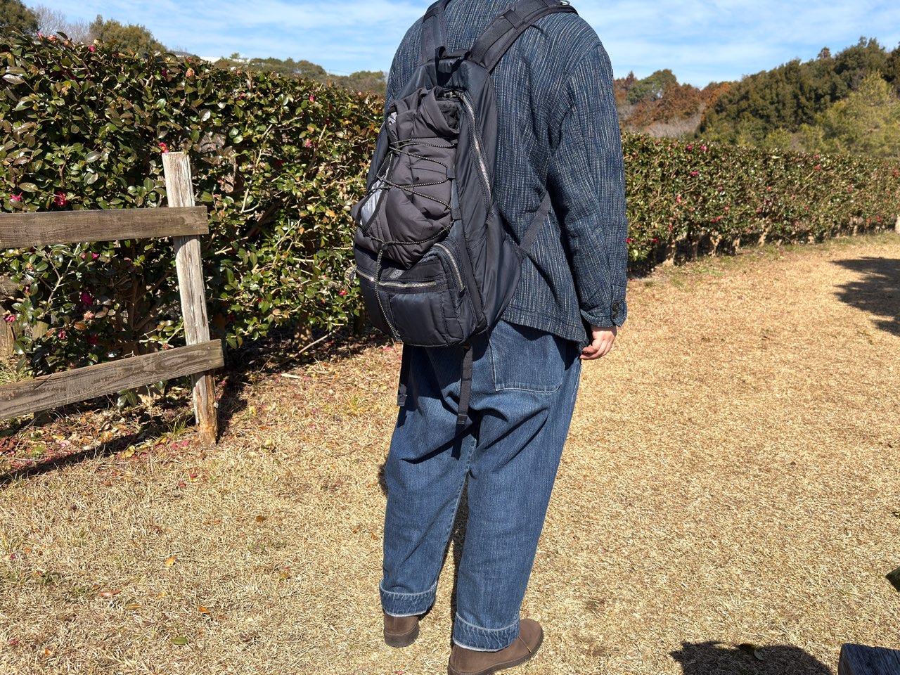 バンジーコード使用中のスーパーナイロンデイパックL