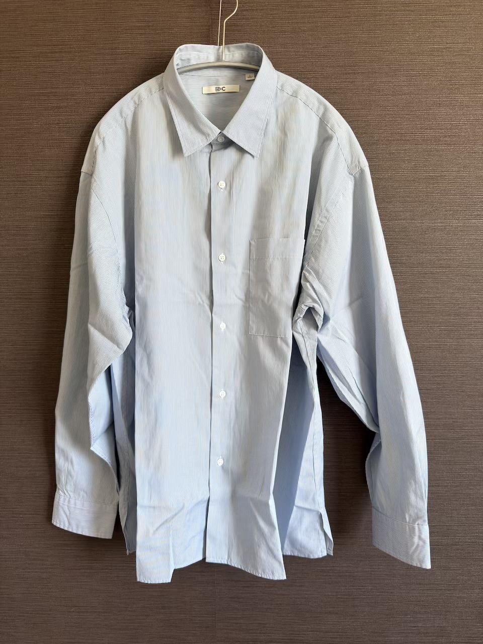 ユニクロ：Cのブロードオーバーサイズシャツ