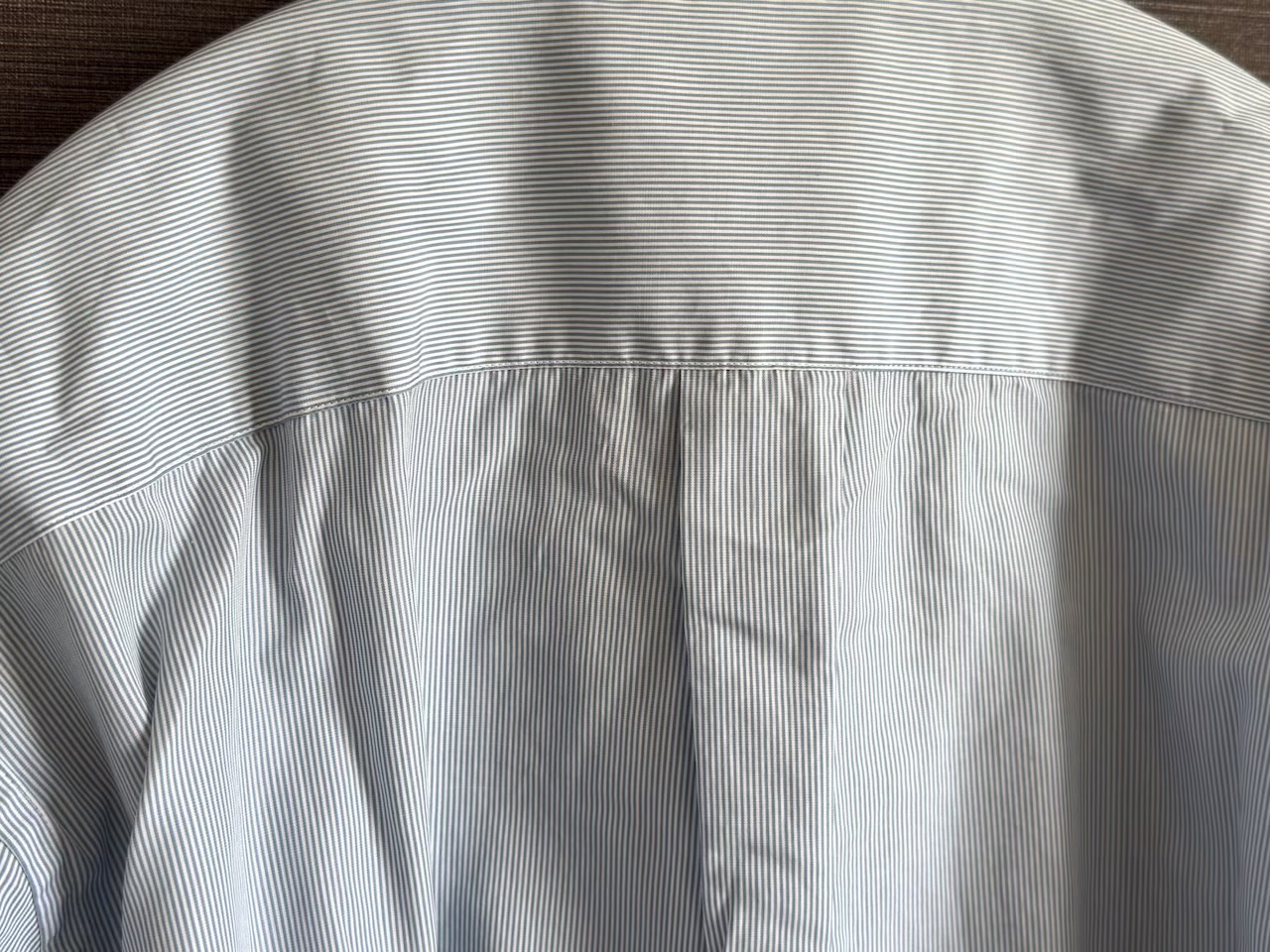 ヨークとプリーツ