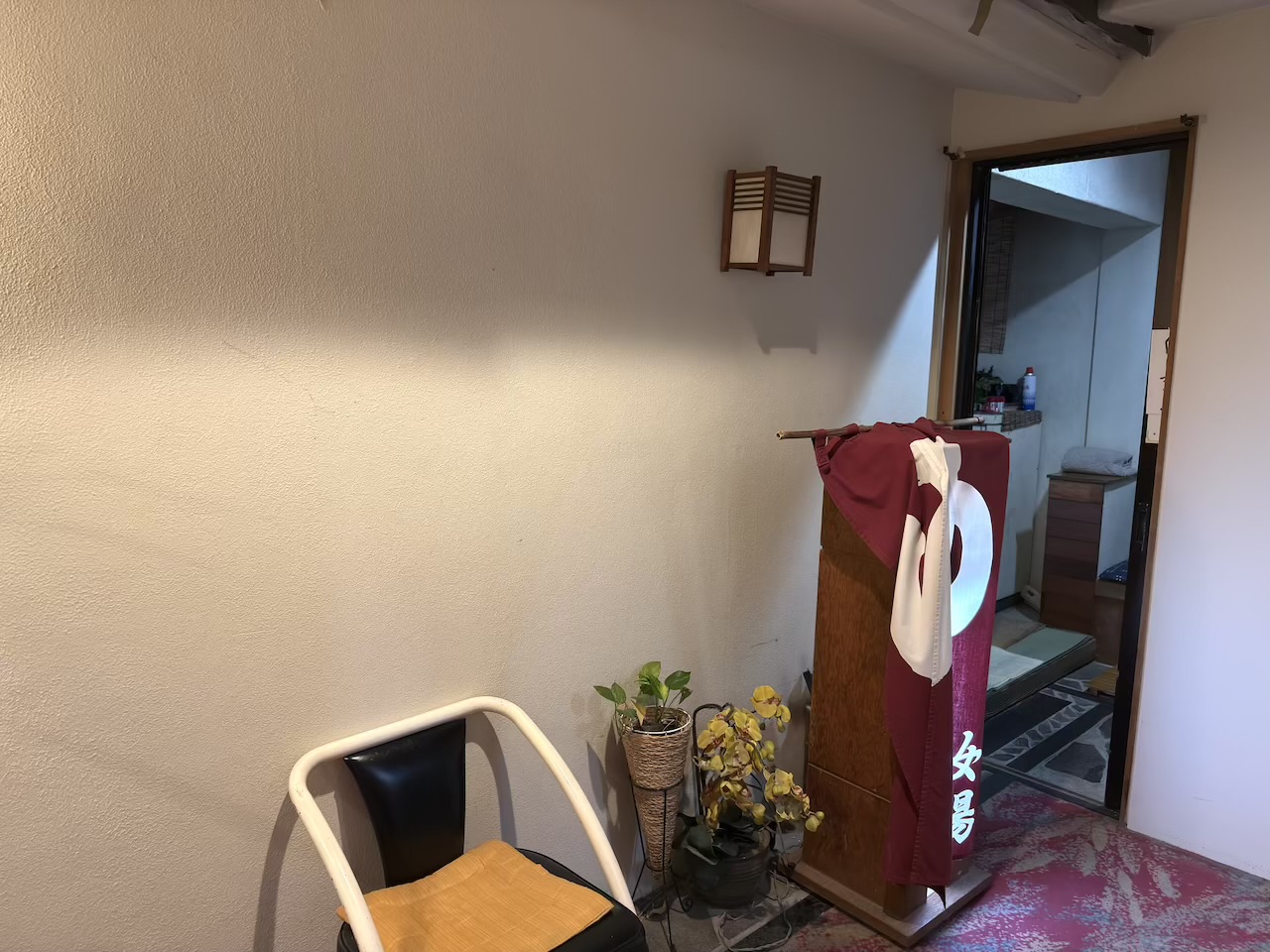 休止中の温泉