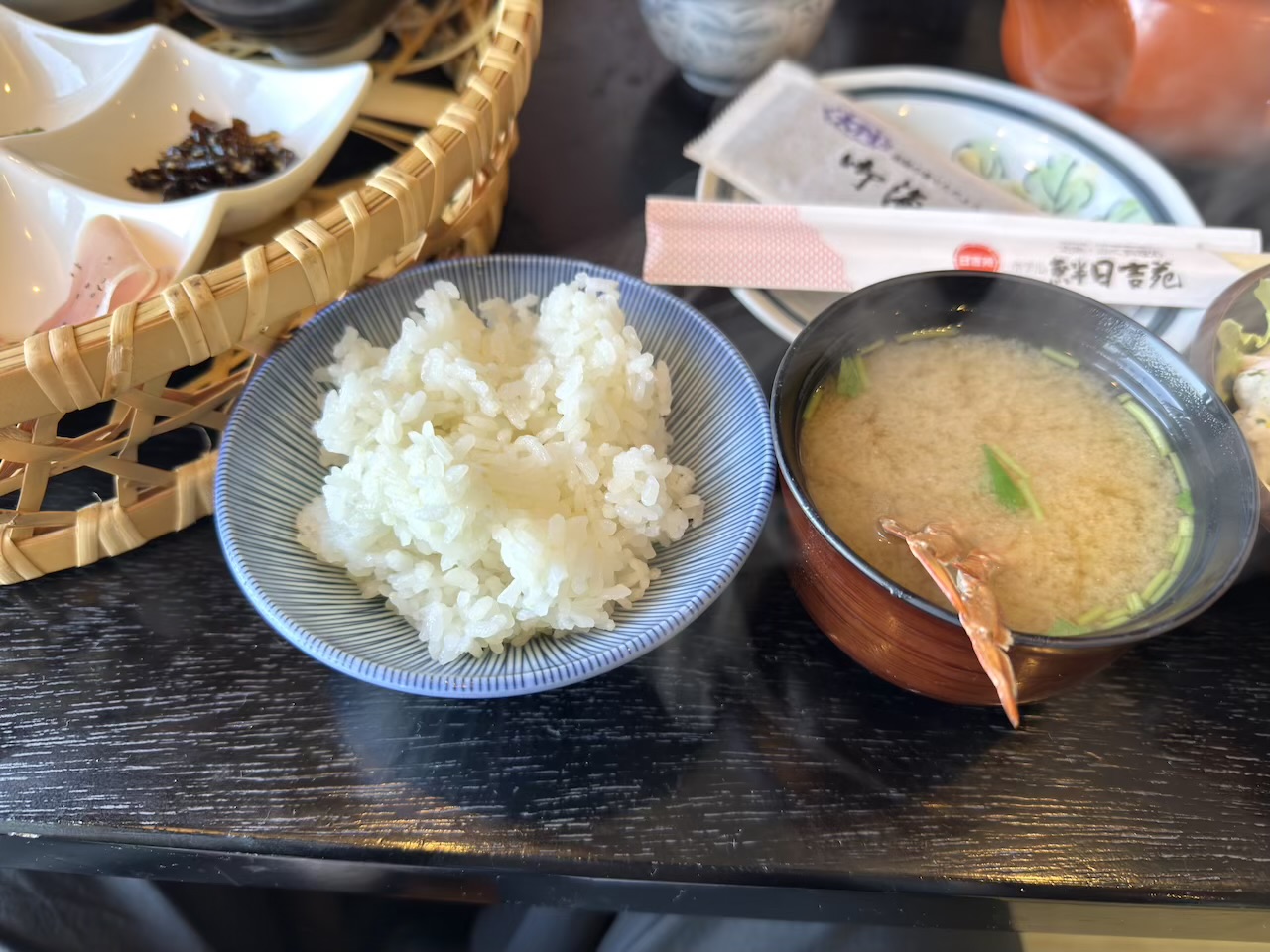 ご飯とみそ汁