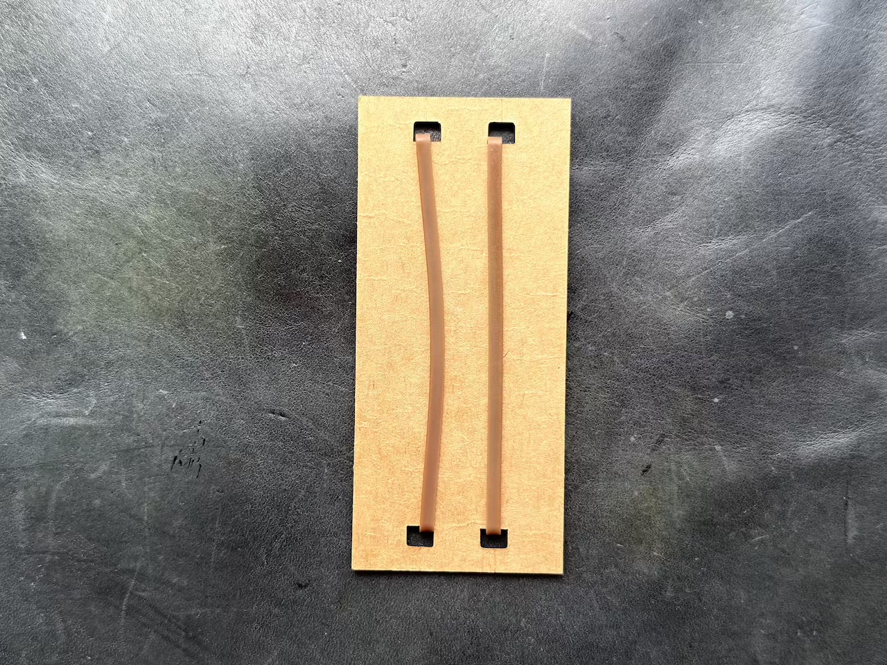 カードサイズの連結用ゴムバンド